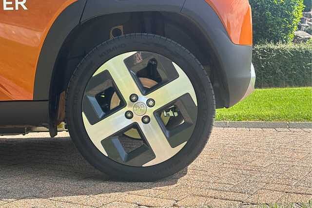 Hyundai INSTER 85kW 02 49kWh 5dr Auto Orange