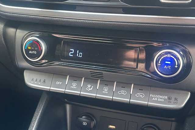 Hyundai KONA 1.0 TGDi 48V MHEV Premium 5dr Red