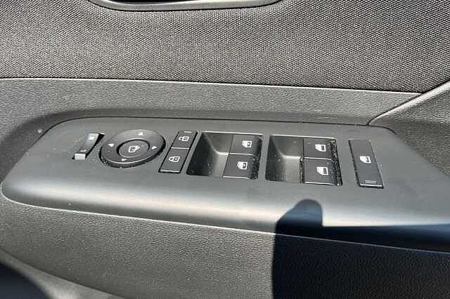 Hyundai KONA 65.4kWh N Line Auto 5dr Black