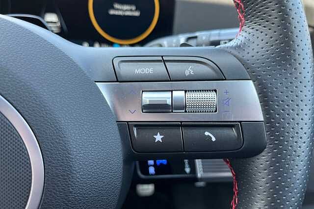 Hyundai KONA 65.4kWh N Line Auto 5dr Black