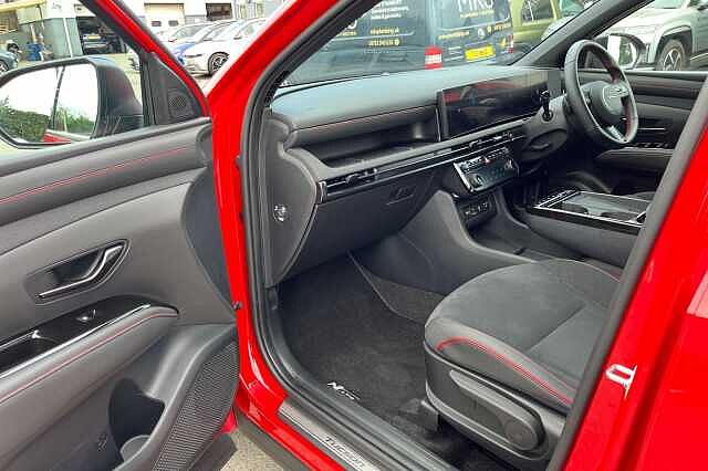 Hyundai TUCSON 1.6 T-GDi MHEV N Line DCT Euro 6 (s/s) 5dr Red