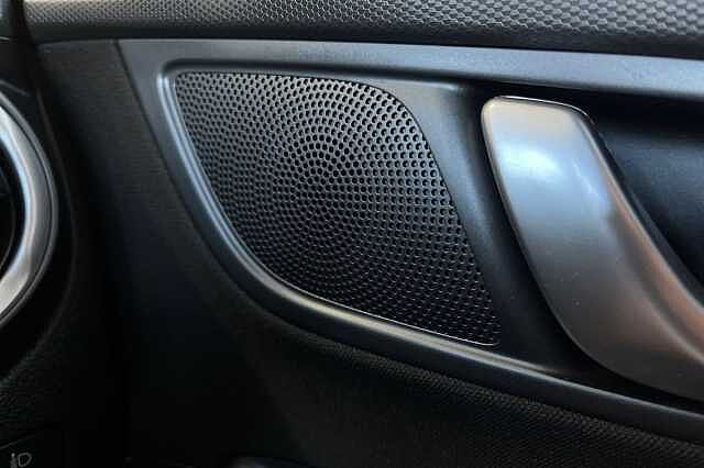 Hyundai KONA 1.6 h-GDi Premium DCT Euro 6 (s/s) 5dr Blue