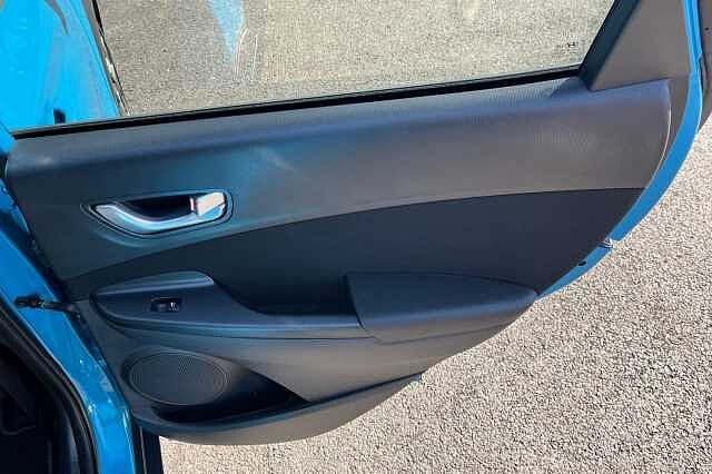 Hyundai KONA 1.6 h-GDi Premium DCT Euro 6 (s/s) 5dr Blue