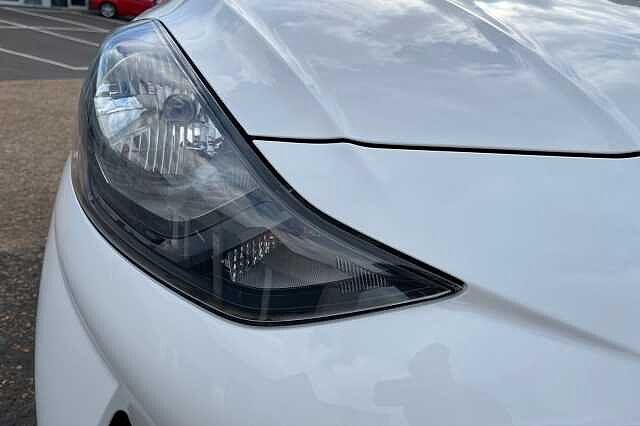 Hyundai I10 1.0 Advance Euro 6 (s/s) 5dr White
