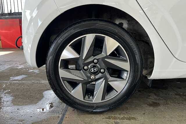 Hyundai I10 1.0 Advance Euro 6 (s/s) 5dr White