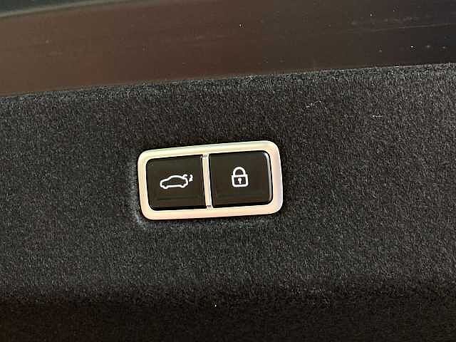 Hyundai IONIQ 6 77.4kWh Premium Auto 4dr