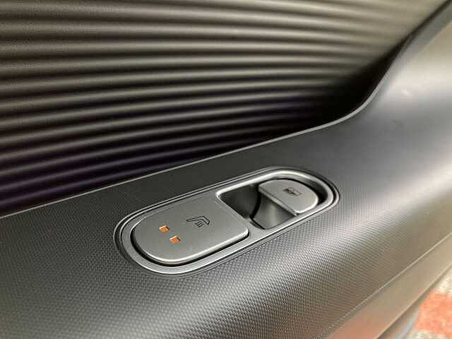 Hyundai IONIQ 6 77.4kWh Premium Auto 4dr