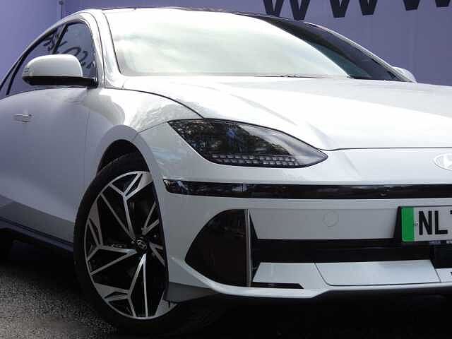 Hyundai IONIQ 6 77.4kWh Ultimate Auto 4dr White