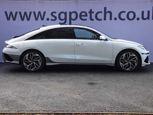 Hyundai IONIQ 6 77.4kWh Ultimate Auto 4dr White