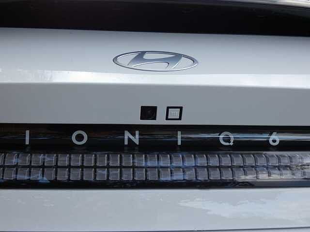 Hyundai IONIQ 6 77.4kWh Ultimate Auto 4dr White