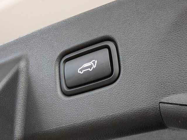 Hyundai TUCSON 1.6 T-GDi Premium Euro 6 (s/s) 5dr White