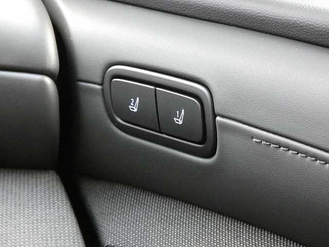 Hyundai TUCSON 1.6T Hybrid Ultimate 5dr Auto Black