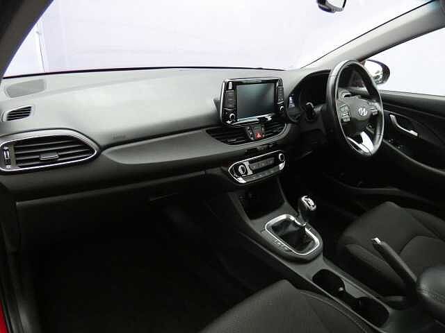Hyundai i30 1.4 T-GDi Blue Drive SE Nav Euro 6 (s/s) 5dr