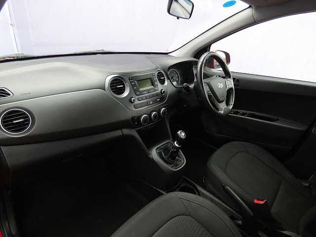 Hyundai i10 1.0 SE Euro 6 5dr