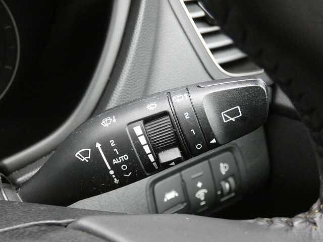 Hyundai i20 1.2 Premium Nav Euro 6 (s/s) 5dr