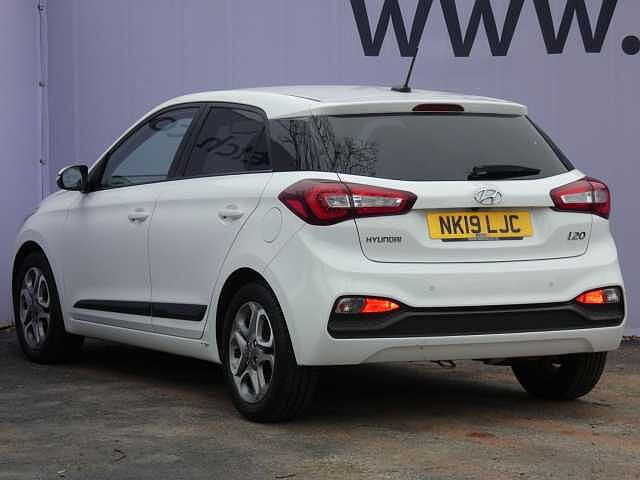 Hyundai i20 1.2 Premium Nav Euro 6 (s/s) 5dr