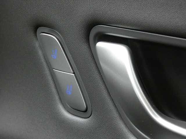 Hyundai KONA 65.4kWh Ultimate Auto 5dr White