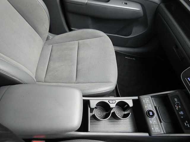 Hyundai KONA 65.4kWh Ultimate Auto 5dr White