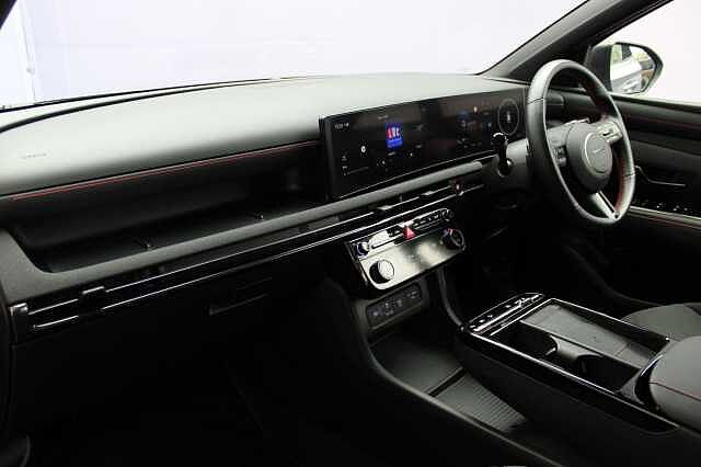 Hyundai TUCSON 1.6T Hybrid N Line 5dr Auto Silver