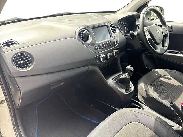 Hyundai i10 1.0 Play 5dr