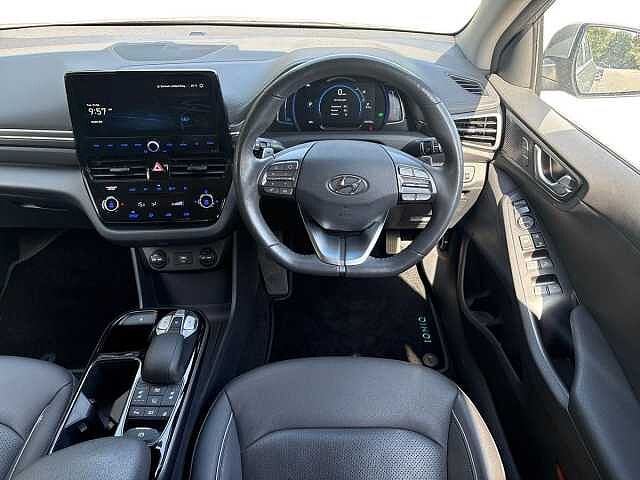 Hyundai IONIQ 100kW Premium SE 38kWh 5dr Auto