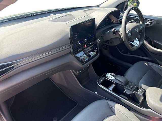 Hyundai IONIQ 100kW Premium SE 38kWh 5dr Auto