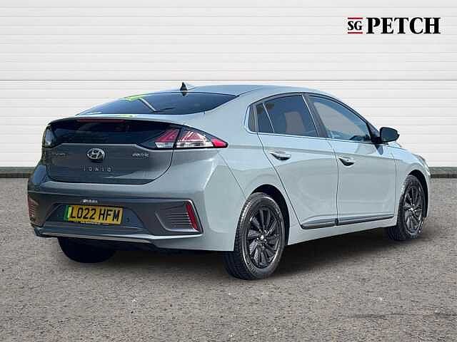 Hyundai IONIQ 100kW Premium SE 38kWh 5dr Auto