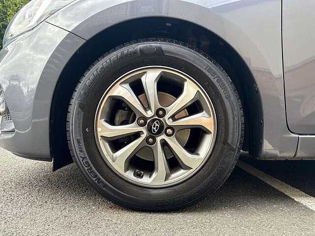 Hyundai i20 1.2 MPi SE 5dr