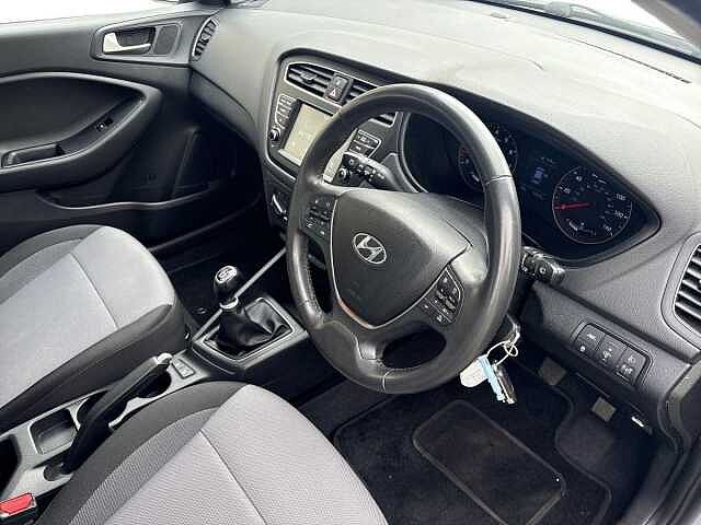 Hyundai i20 1.2 MPi SE 5dr