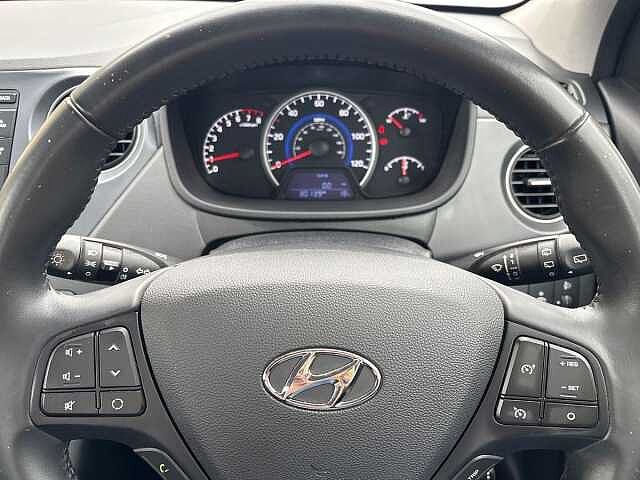 Hyundai i10 1.0 SE 5dr