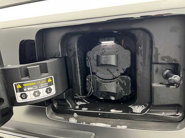 Hyundai INSTER 49kWh Cross ATLAS WHITE