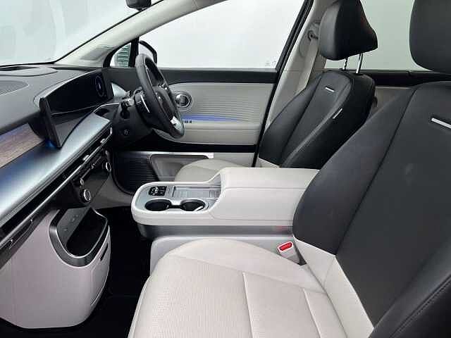 Hyundai IONIQ 9 110kWh AWD Ultimate CELADON GREY