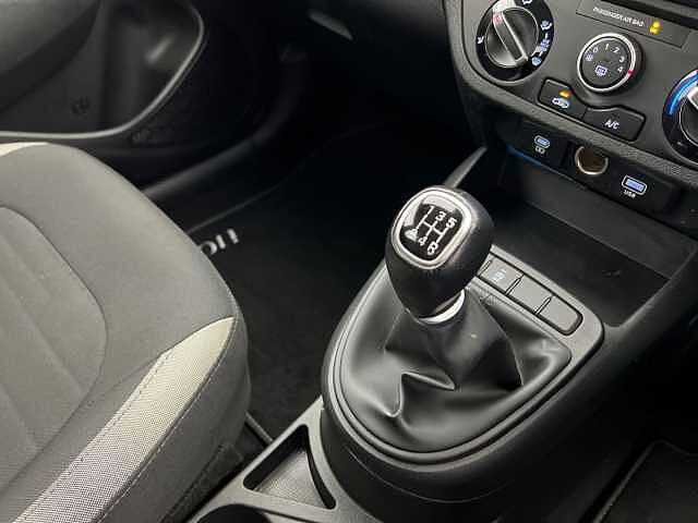 Hyundai I10 1.0 Advance 5dr BLUE