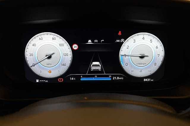 Hyundai TUCSON Hybrid Ultimate WHITE