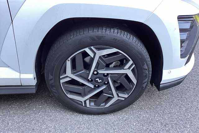 Hyundai KONA HATCHBACK 1.6T 138 N Line S 5dr DCT White