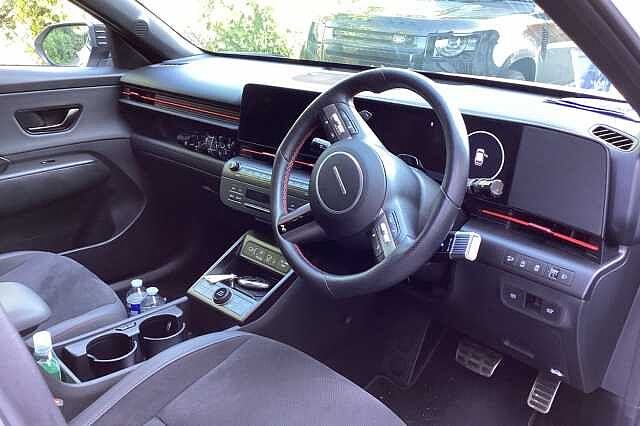 Hyundai KONA HATCHBACK 1.6T 138 N Line S 5dr DCT White