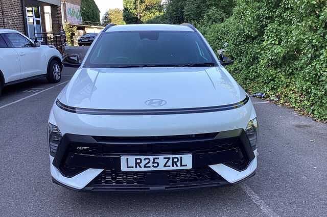 Hyundai KONA HATCHBACK 1.6T 138 N Line S 5dr DCT White