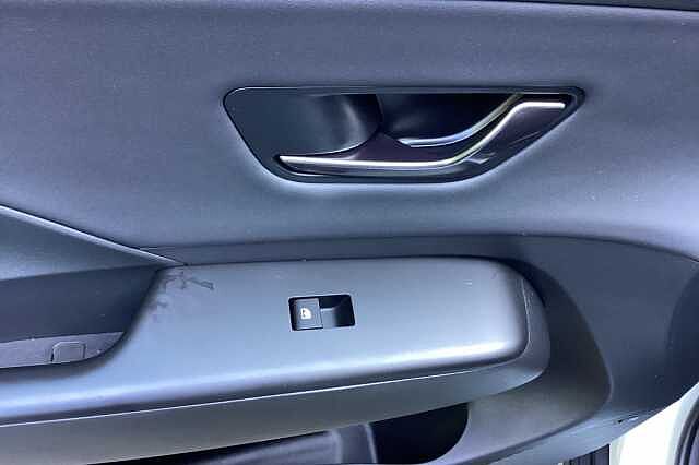 Hyundai KONA HATCHBACK 1.6T 138 N Line S 5dr DCT White