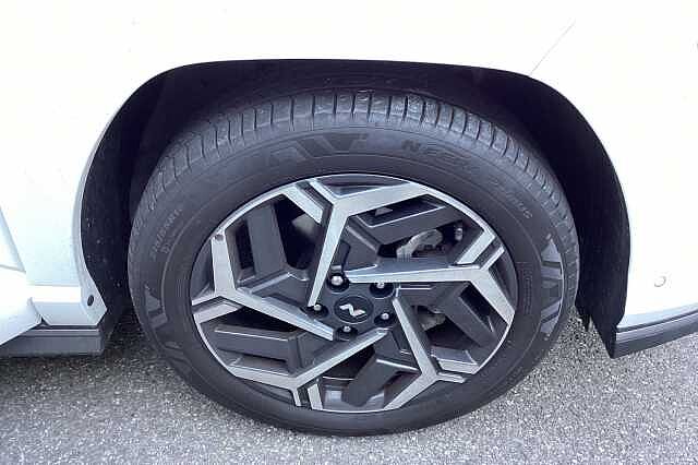 Hyundai KONA HATCHBACK 1.6T 138 N Line S 5dr DCT White