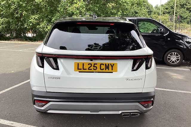 Hyundai TUCSON 1.6T 48V MHD Premium 5dr DCT White