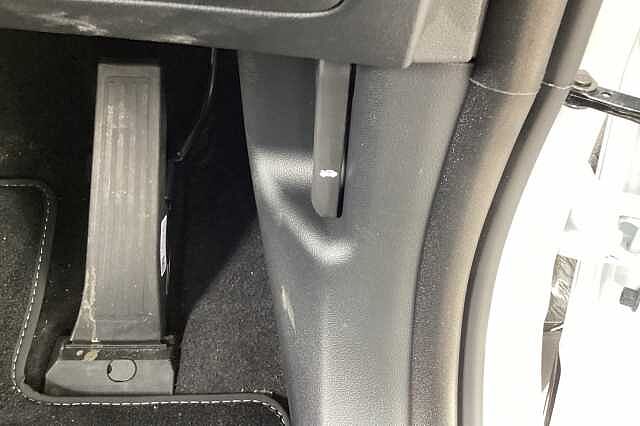 Hyundai TUCSON 1.6T 48V MHD Premium 5dr DCT White