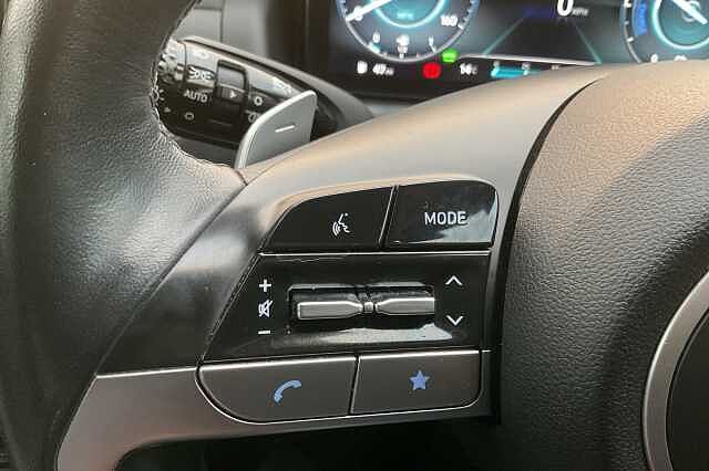 Hyundai TUCSON 1.6 TGDi Plug-in Hybrid Ultimate 5dr 4WD Auto Grey
