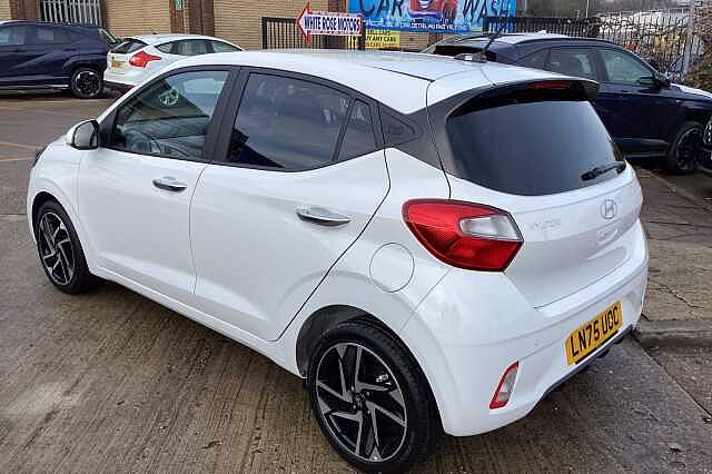 Hyundai I10 1.2 [79] Premium 5dr Auto [Nav] White