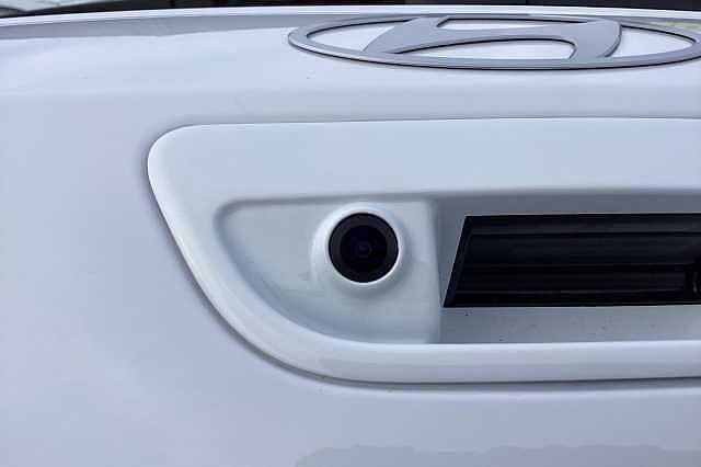 Hyundai I10 1.2 [79] Premium 5dr Auto [Nav] White