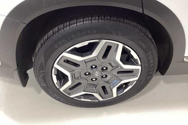 Hyundai SANTA FE 1.6 TGDi Plug-in Hybrid Premium 5dr 4WD Auto