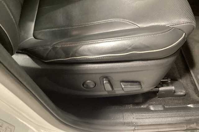 Hyundai SANTA FE 1.6 TGDi Plug-in Hybrid Premium 5dr 4WD Auto