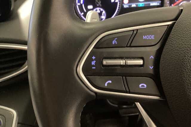 Hyundai SANTA FE 1.6 TGDi Plug-in Hybrid Premium 5dr 4WD Auto