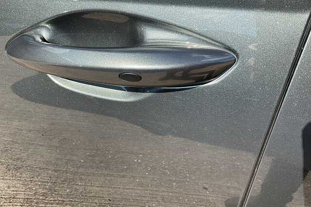 Hyundai TUCSON 1.6 TGDi Hybrid 230 Ultimate 5dr 2WD Auto Grey