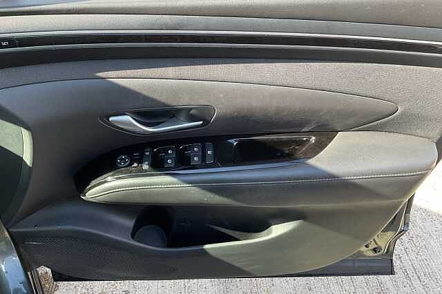 Hyundai TUCSON 1.6 TGDi Hybrid 230 Ultimate 5dr 2WD Auto Grey