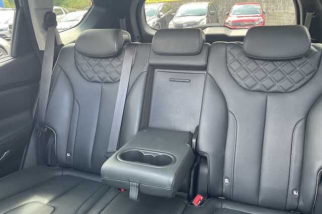 Hyundai SANTA FE 1.6 TGDi Hybrid Ultimate 5dr 4WD Auto Green